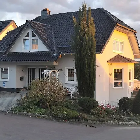Falkenhof Apartment Lindlar