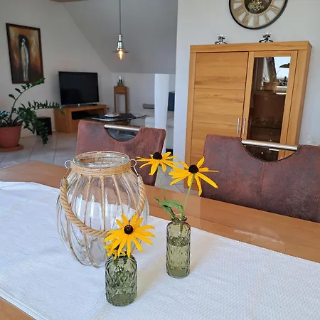 Falkenhof Apartamento Lindlar