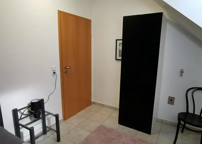 Falkenhof Apartman Lindlar